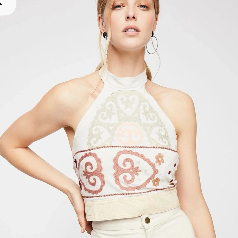 Unique🌵 Free People Adorn Me Embroidered Halter Top Medium Ivory/Brown/Peach - Picture 2 of 16